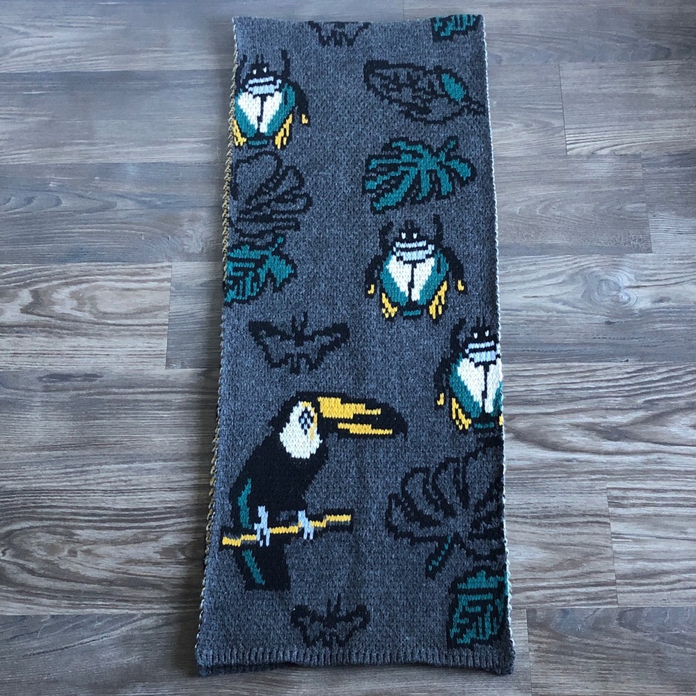 Demylee x J Crew Toucan Print Wool Scarf - Picture 3 of 14